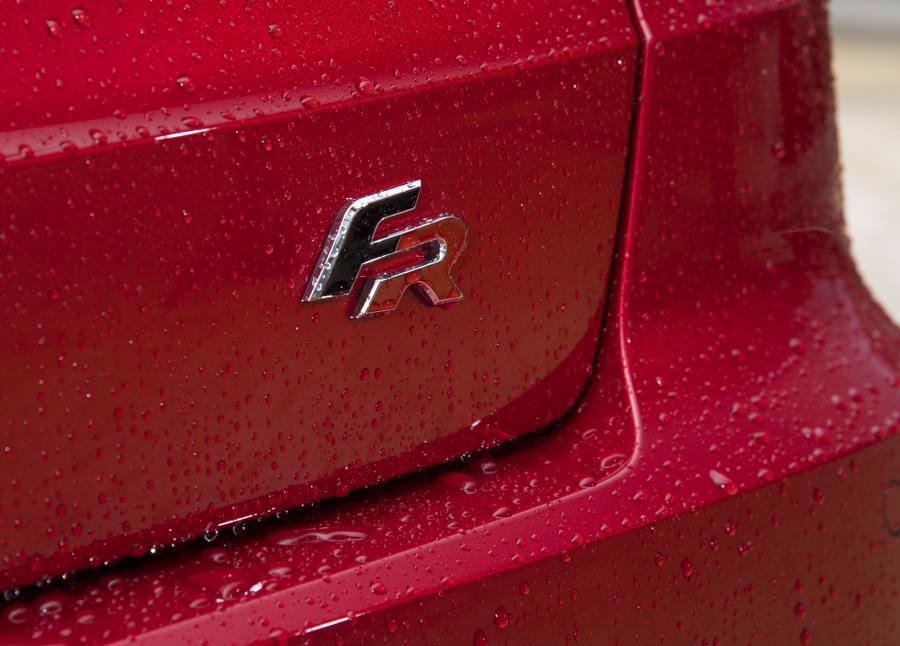 Логотип Seat Arona FR 2017 года  (UK) (фото 16 из 40)